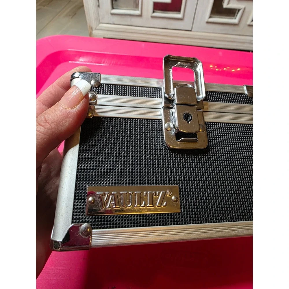 Vaultz Mini Locking Storage Box Black Chrome Security‎ Case Key Lock VZ01002